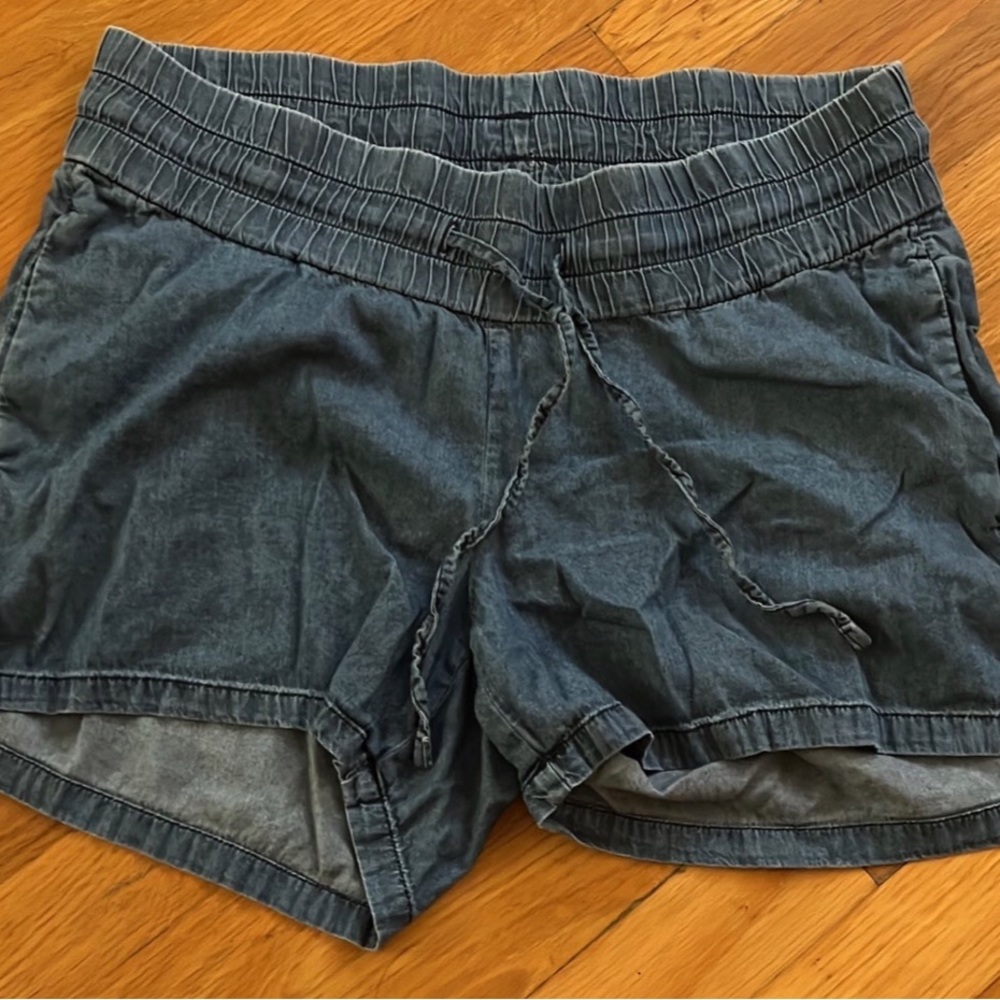 H&M | Mama Maternity Shorts size 10 / M